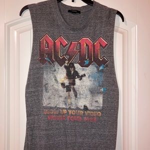 AC/DC T